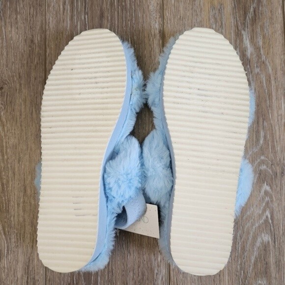 Abound Faux Fur Fuzzy Slippers Slides Sandals Slip On Women's 8 New Baby Blue - Picture 6 of 6